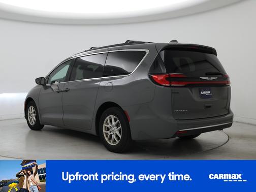 Gray 2022 Chrysler Pacifica Touring L