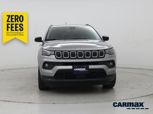 Silver 2022 Jeep Compass Latitude Lux