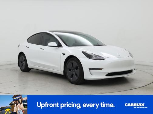 White 2022 Tesla Model 3