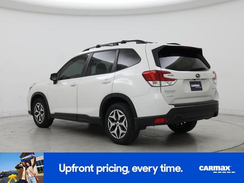 White 2020 Subaru Forester Premium