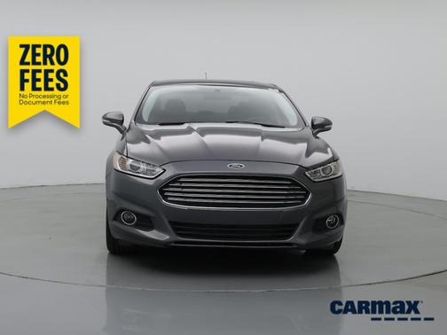 Gray 2014 Ford Fusion SE