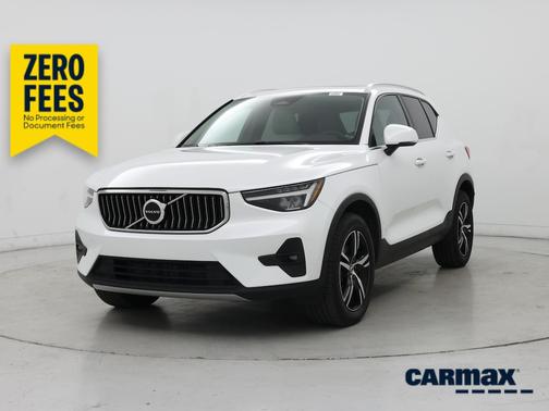 White 2023 Volvo XC40 B4 Plus Bright Theme