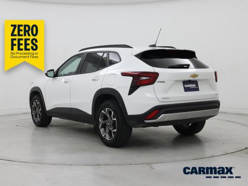 White 2025 Chevrolet Trax LT