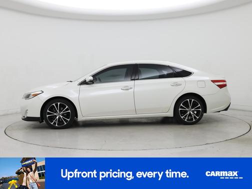 White 2014 Toyota Avalon Limited