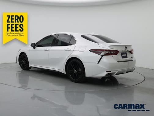 White 2024 Toyota Camry XSE