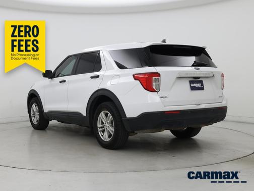 White 2022 Ford Explorer