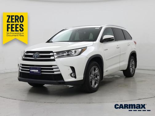 White 2019 Toyota Highlander Hybrid Limited Platinum