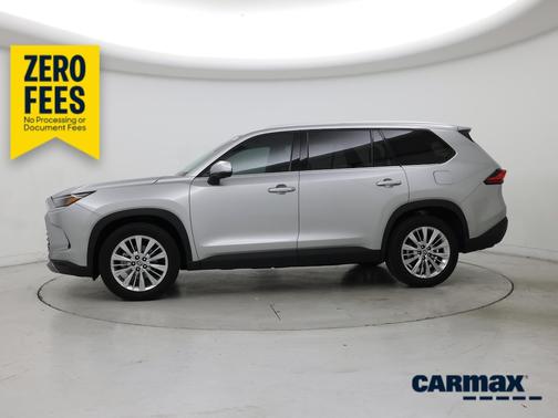 Silver 2024 Toyota Grand Highlander Platinum