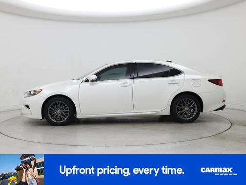 White 2018 Lexus ES 350