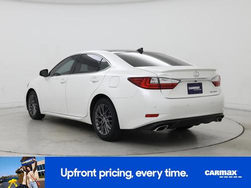 White 2018 Lexus ES 350