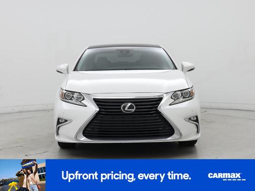 White 2018 Lexus ES 350
