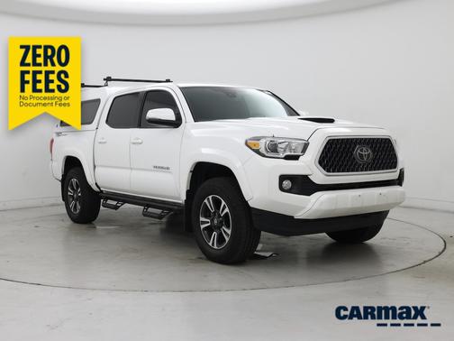 White 2019 Toyota Tacoma TRD Sport