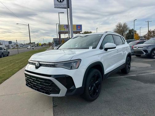 2025 Volkswagen Taos 1.5T SEL