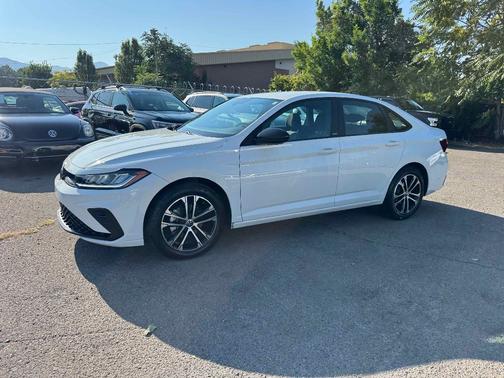 2025 Volkswagen Jetta 1.5T Sport