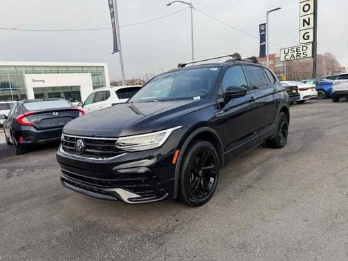 2024 Volkswagen Tiguan 2.0T SE R-Line Black