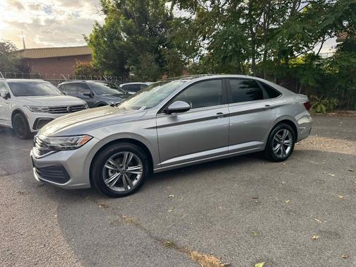 2024 Volkswagen Jetta 1.5T SE