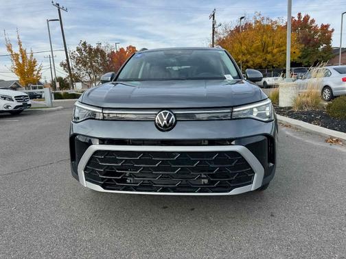 2025 Volkswagen Taos 1.5T SEL