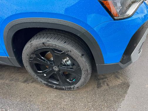 2025 Volkswagen Taos 1.5T SEL