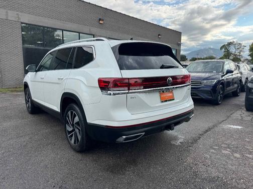 2024 Volkswagen Atlas 2.0T SEL