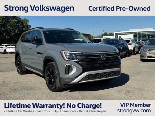 2025 Volkswagen Atlas 2.0T Peak Edition