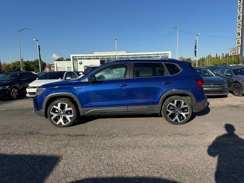 2023 Volkswagen Taos 1.5T SEL