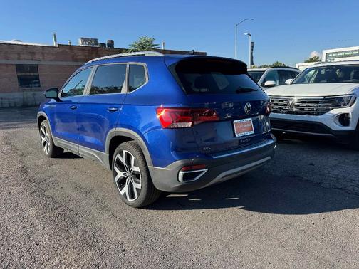 2023 Volkswagen Taos 1.5T SEL