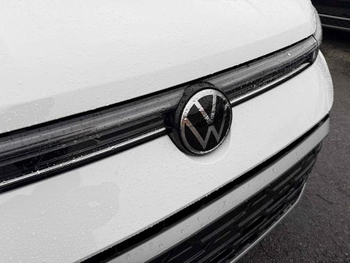 2025 Volkswagen Taos 1.5T SEL