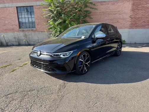 2024 Volkswagen Golf R 2.0T