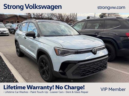 2025 Volkswagen Taos 1.5T SE Black