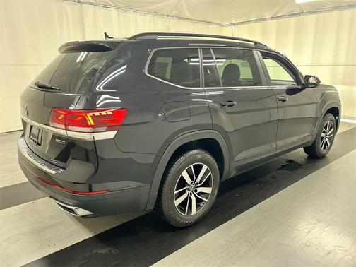 2022 Volkswagen Atlas 2.0T SE