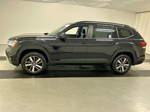 2022 Volkswagen Atlas 2.0T SE