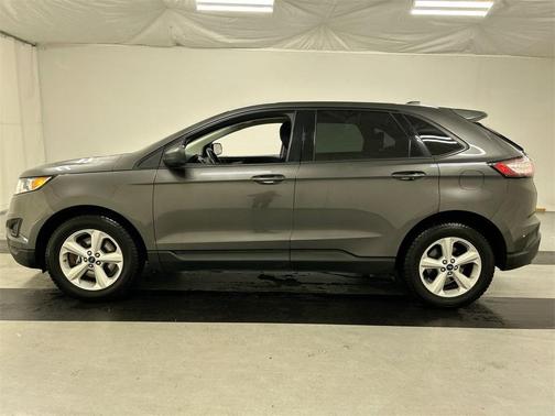 2018 Ford Edge SE