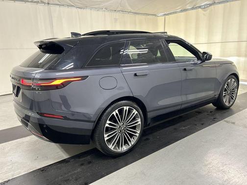 Varesine Blue 2024 Land Rover Range Rover Velar P400 Dynamic HSE