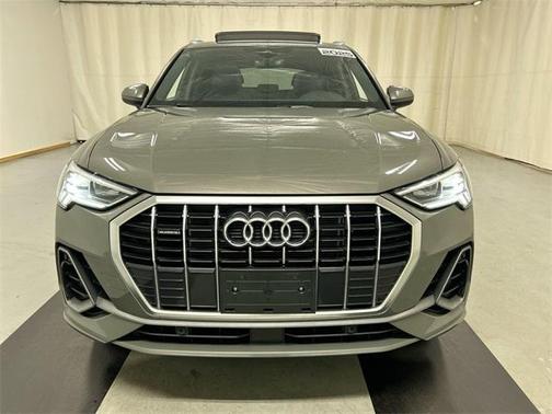 2025 Audi Q3 45 S line Premium