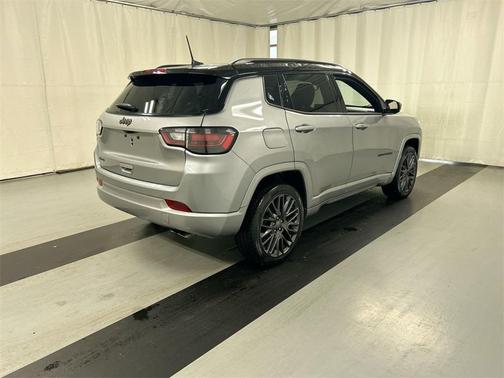 2022 Jeep Compass Altitude