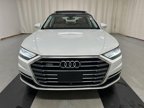 Glacier White Metallic 2020 Audi A8 L 55