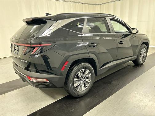 2022 Hyundai TUCSON Hybrid Blue