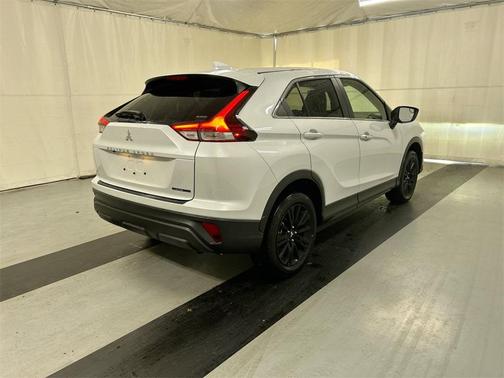 2026 Mitsubishi Eclipse Cross LE