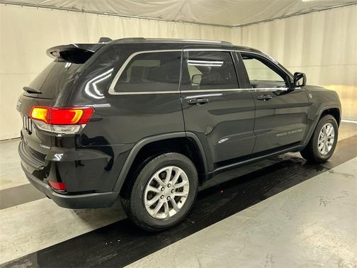 2021 Jeep Grand Cherokee Laredo E