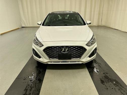 2019 Hyundai SONATA Limited