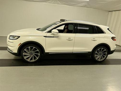 2022 Lincoln Nautilus Reserve