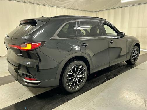 2025 Mazda CX-70 PHEV Premium Plus Package