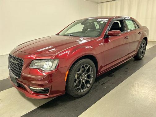 2022 Chrysler 300 Touring L