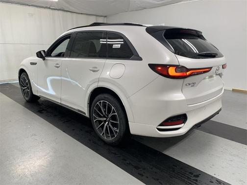 2025 Mazda CX-70 CX-70
