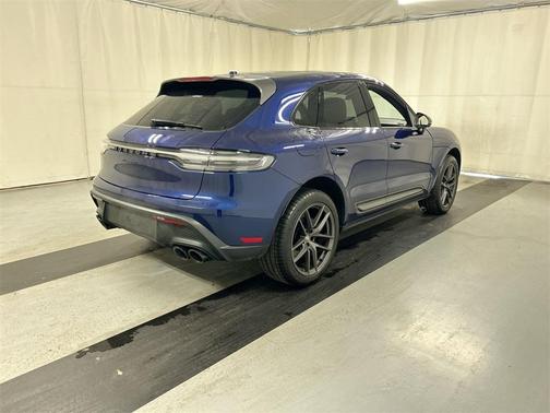 2023 Porsche Macan T