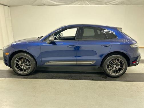 2023 Porsche Macan T