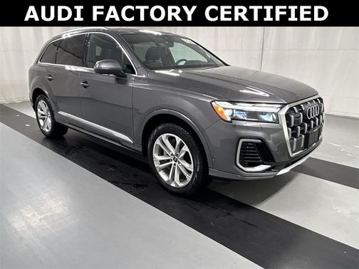 2025 Audi Q7 55 Premium Plus