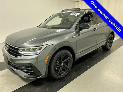 2023 Volkswagen Tiguan 2.0T SE R-Line Black