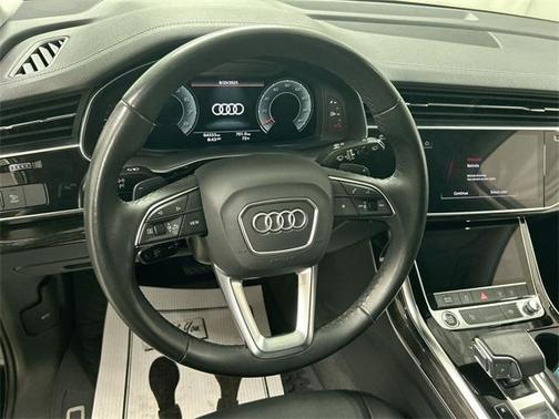 2023 Audi Q7 45 Premium