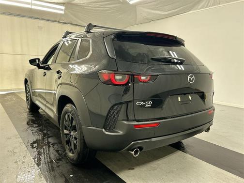 2025 Mazda CX-50 2.5 S Preferred Package